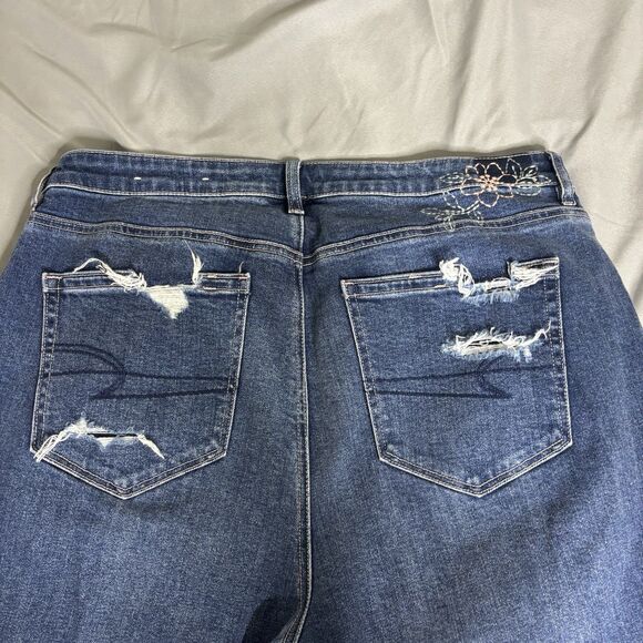 American Eagle Outfitters Mom Blue Jeans Womens 16 Distressed Embroidered - Picture 8 of 15